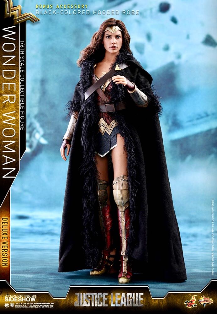 Wonder Woman (MMS451 - JL WW Deluxe) - Hot Toys (Wonder Woman) action figure collectible - Main Image 2
