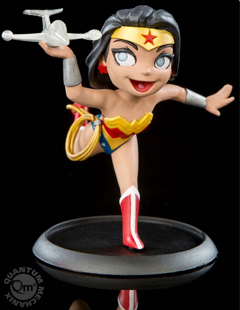 Wonder Woman - Figure - QFig Plane - Quantum Mechanix (Wonder Woman) action figure collectible - Main Image 1