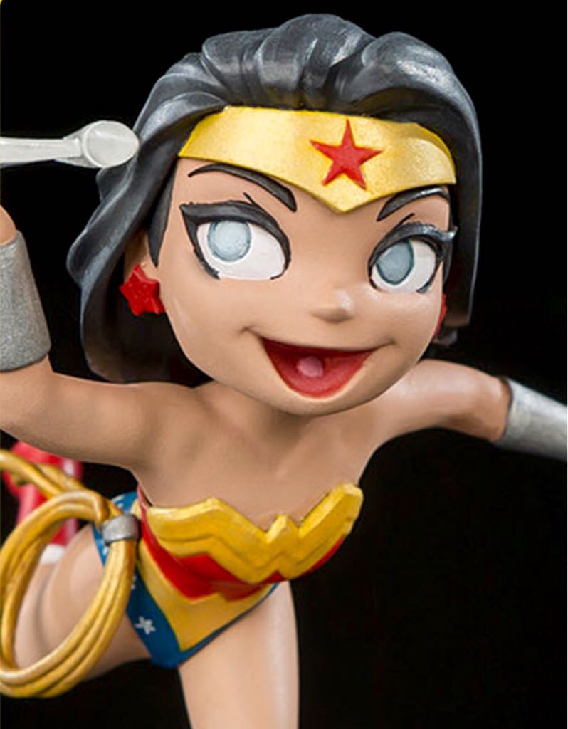 Wonder Woman - Figure - QFig Plane - Quantum Mechanix (Wonder Woman) action figure collectible - Main Image 2