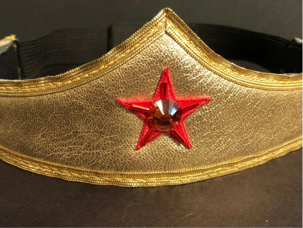 Wonder Woman (TV Series) S2 Tiara - Williams Studio (Wonder Woman) action figure collectible - Main Image 2