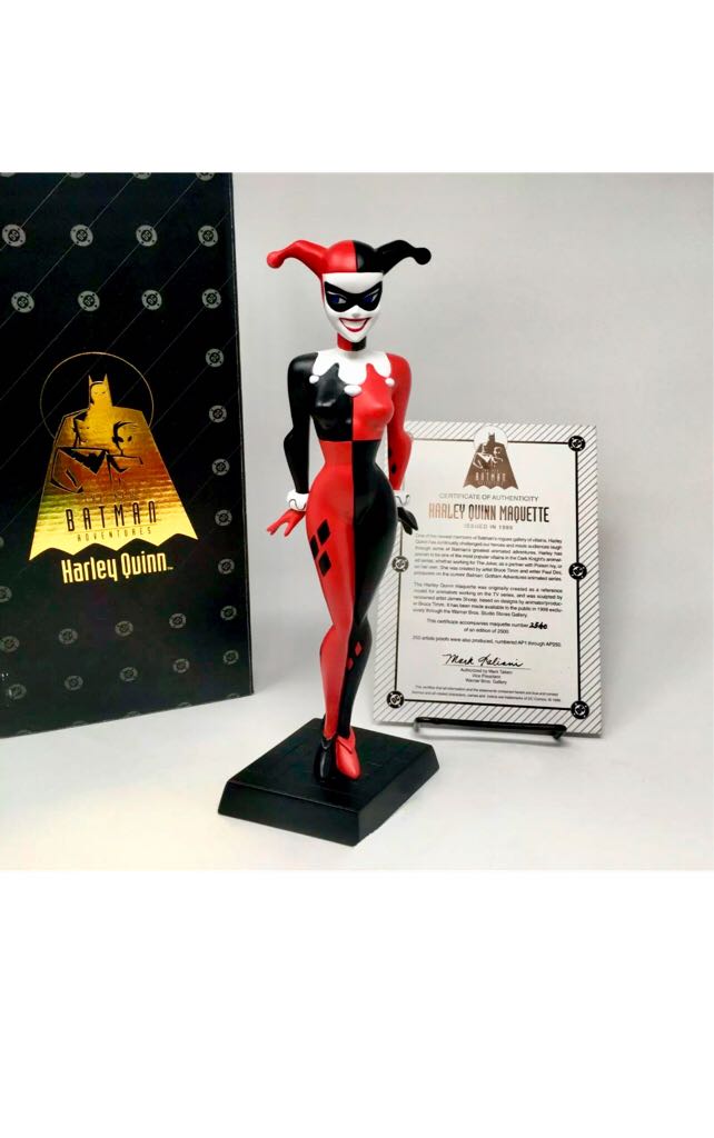 Harley Quinn (BM:TAS) Maquette - Warner Bros. Studio Store (Batman) action figure collectible - Main Image 2