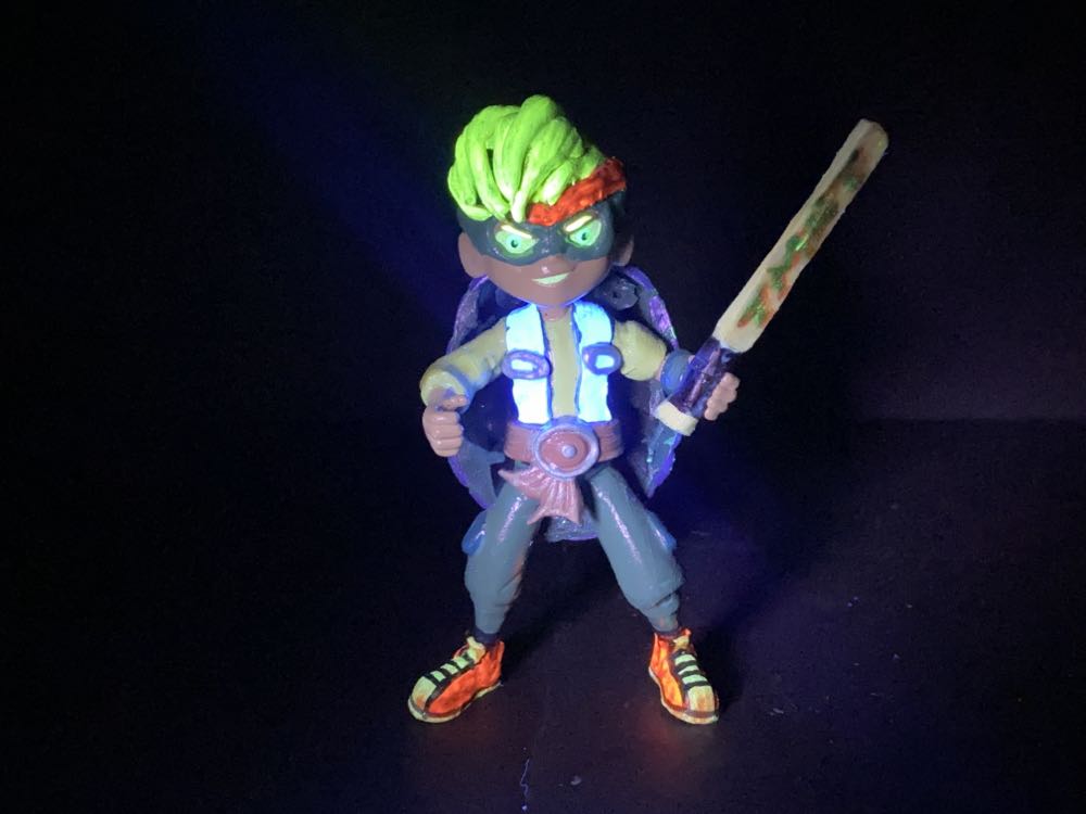 Zach, The Fifth Turtle - Yuno Dyva (Teenage Mutant Ninja Turtles) action figure collectible [Barcode 889698328081] - Main Image 3