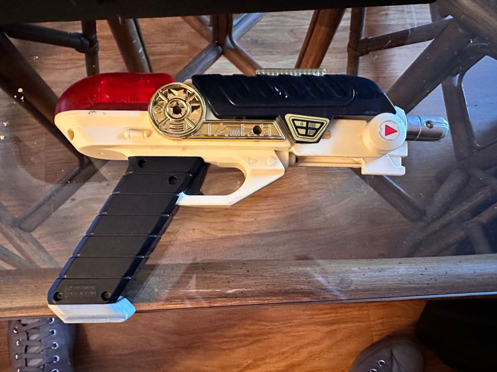 Vintage Saban’s Mighty Morphin Power Rangers Water Bottle 9” No Straw