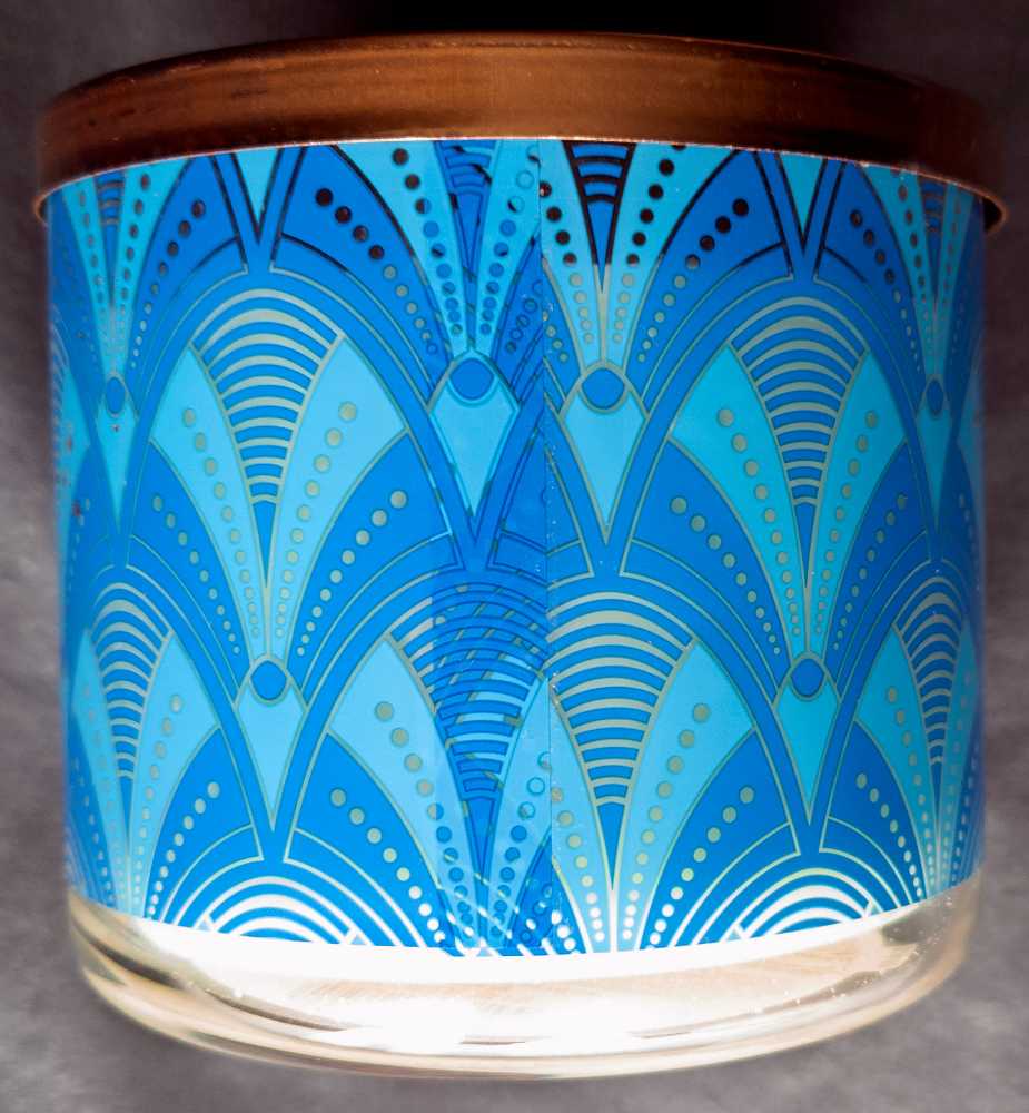 CANDLE: New Years Bath & Bodyworks Berry Spitzer  2020 - Bath & Bodyworks Candle (New Years Candles) action figure collectible [Barcode 111200006256] - Main Image 2