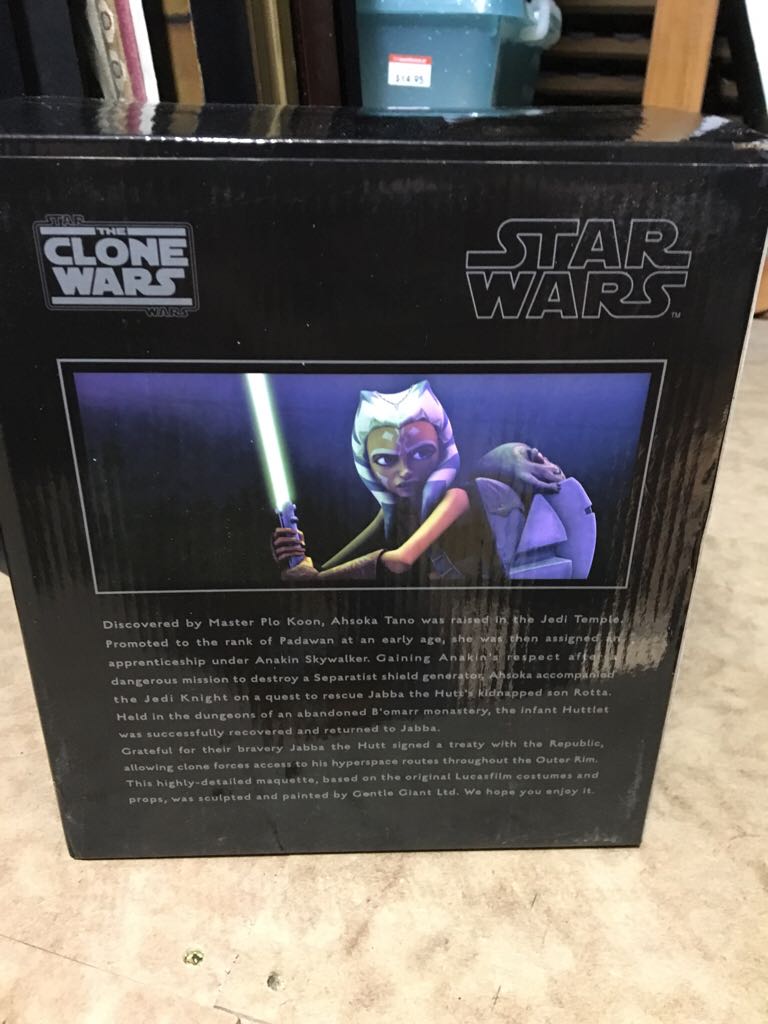 Star Wars The Clone Wars Ahsoka Tano With Rotta - Gentle Giant LTD action figure collectible [Barcode 871810006786] - Main Image 2
