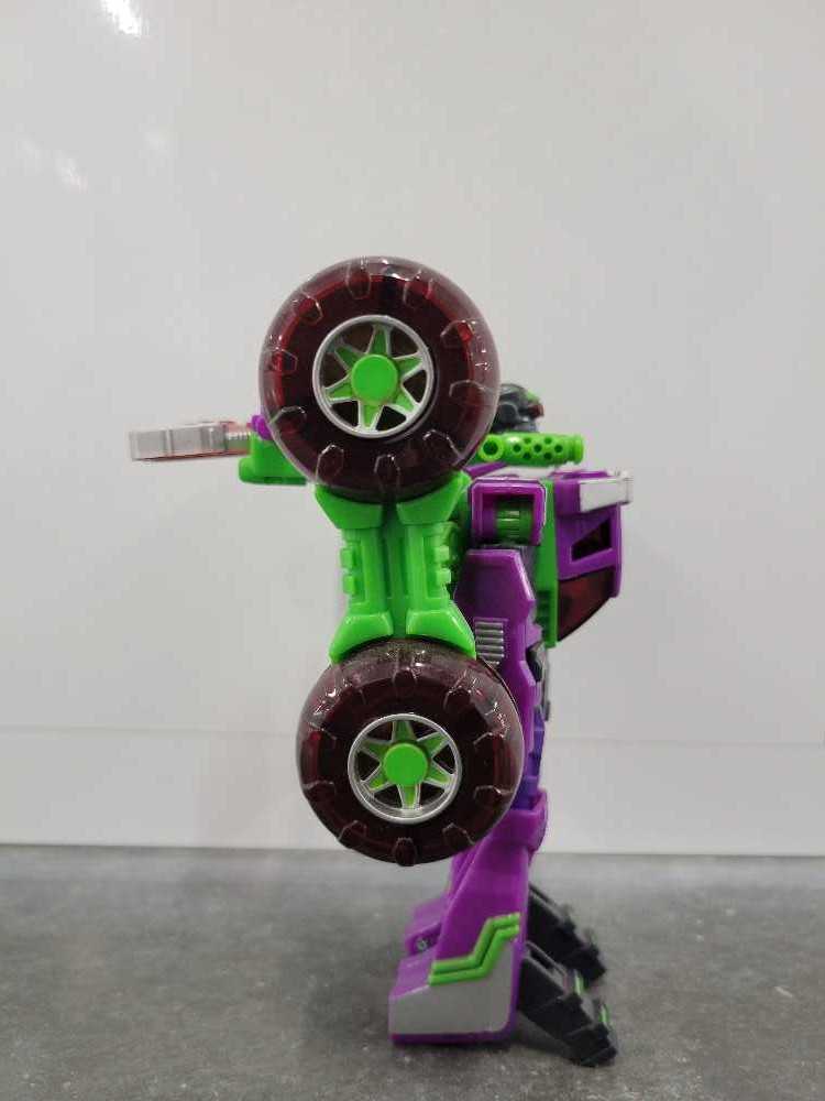 Dirt Boss Robot Mode - Hasbro (Cybertron) action figure collectible - Main Image 3