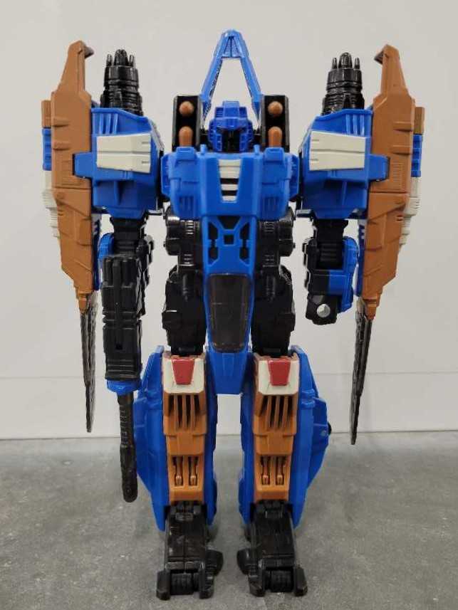Dirge VS Roadbuster Autobot Ambush Target  - Hasbro (Universe 2.0) action figure collectible - Main Image 2