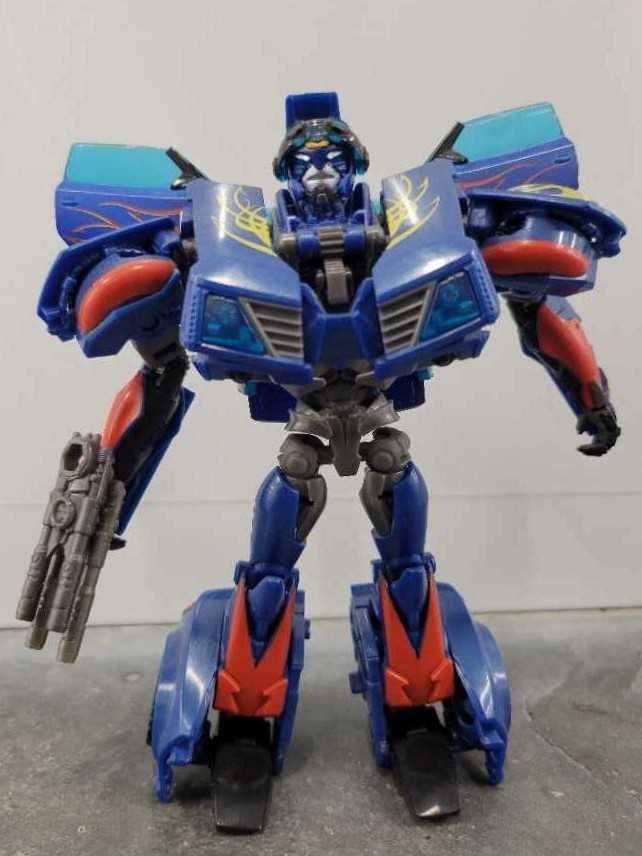 Hot Shot Robot Mode - Hasbro (Prime) action figure collectible - Main Image 2