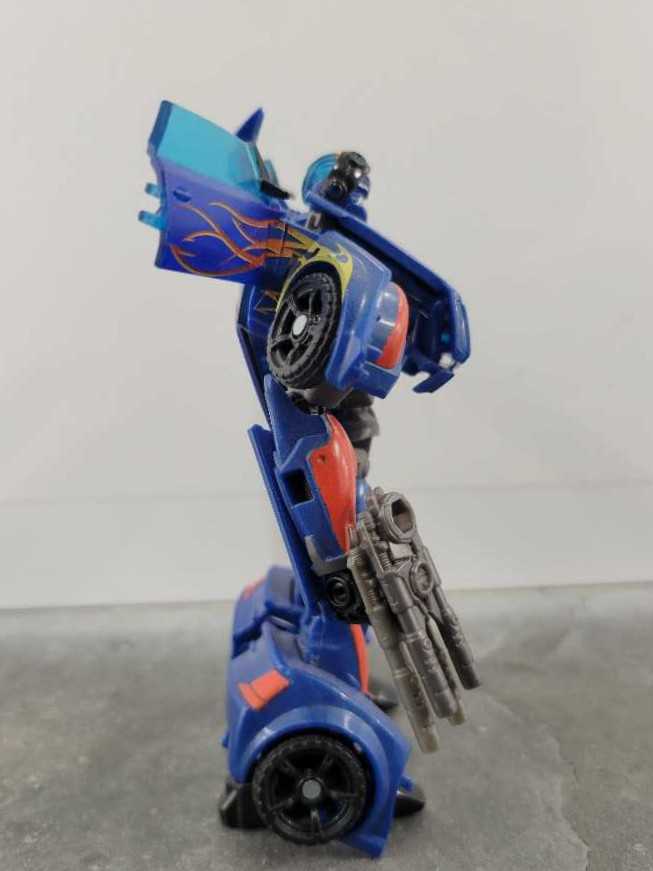 Hot Shot Robot Mode - Hasbro (Prime) action figure collectible - Main Image 3