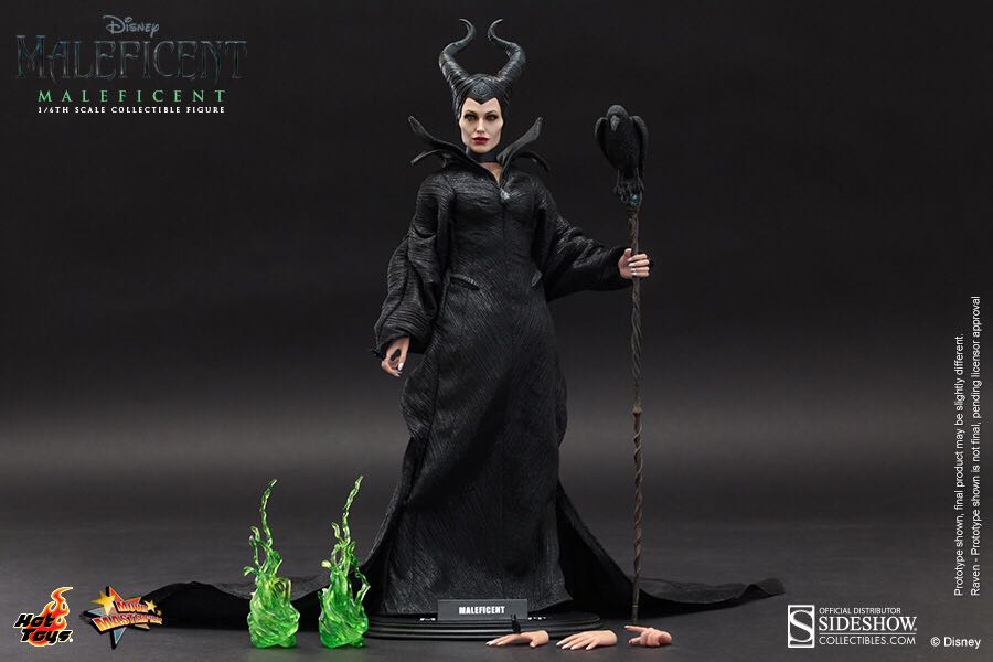Maleficent - Hot Toys (Movie Favourites) action figure collectible - Main Image 2