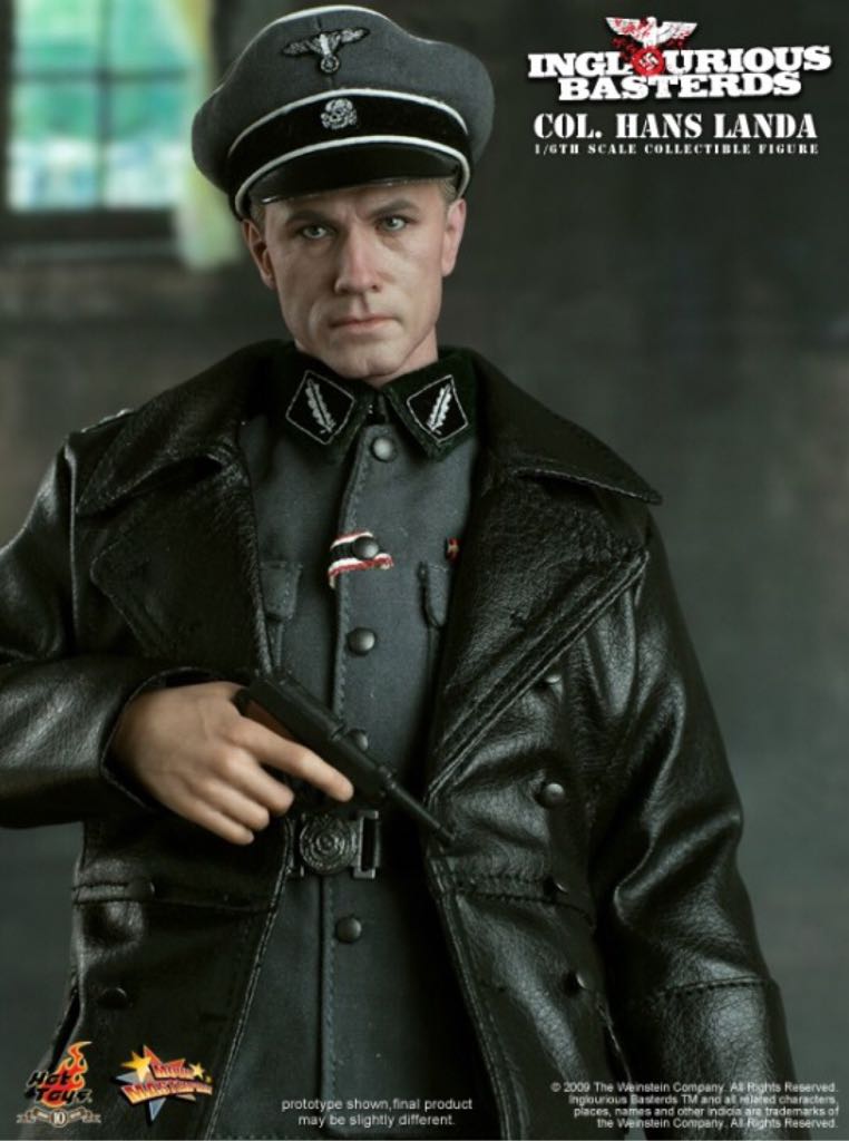 Hans Landa - Hot Toys (Movie Favourites) action figure collectible - Main Image 2