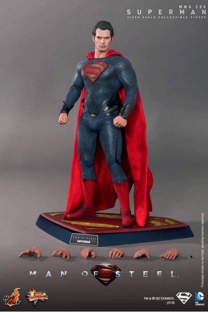 Superman - Hot Toys (DC) action figure collectible - Main Image 2
