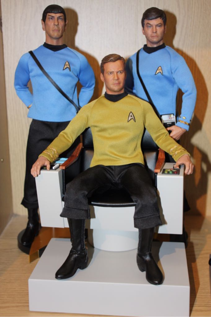Captains Chair**** - ZZZ (Xx Accessory) action figure collectible - Main Image 2