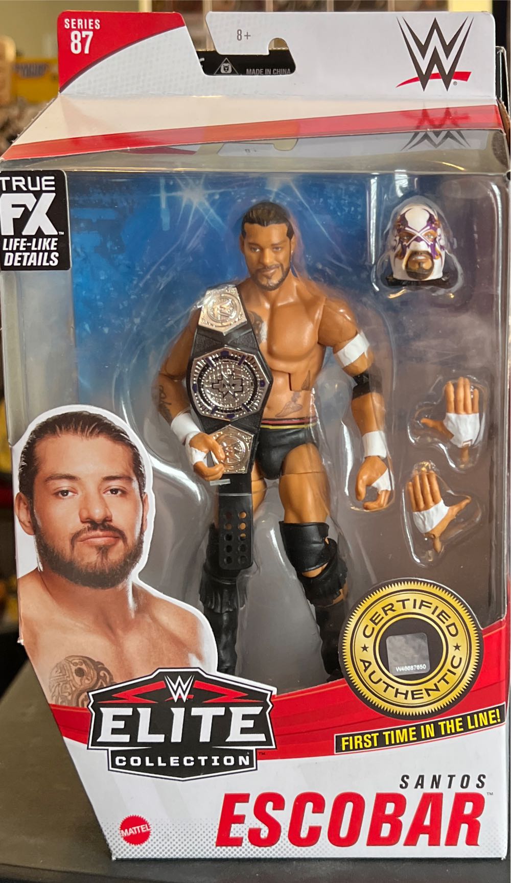 Snoopy Bobbler Peanuts Christmas Santa Solar Bobbler Head Moves In Light