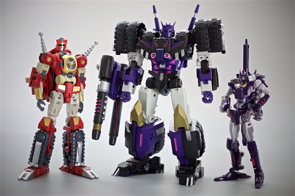 Tarn (R-19 Kultur) - Mastermind Creations (3rd Party Transformers CHUG) action figure collectible - Main Image 4