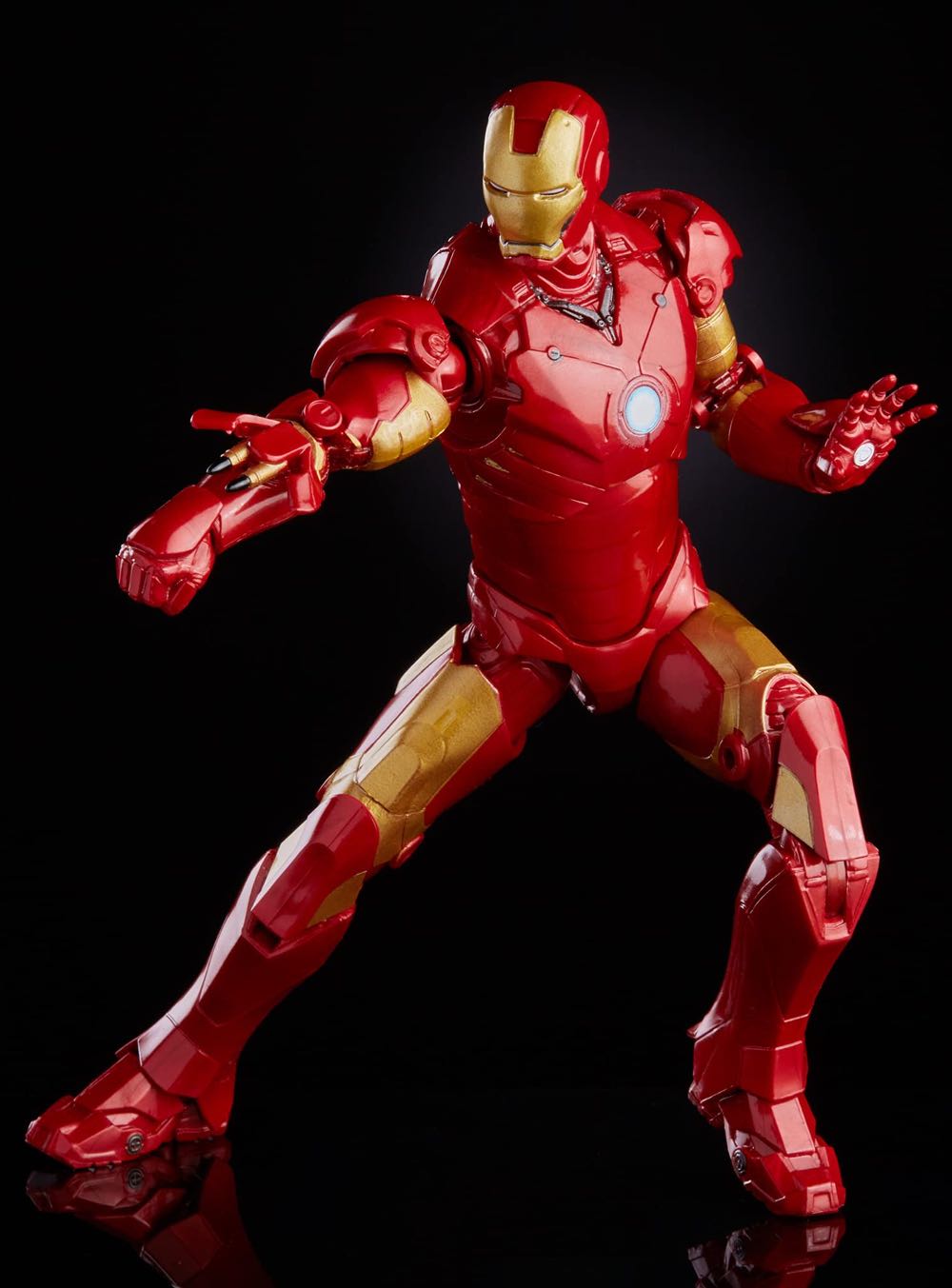 6th Scale (MMS527): HellBoy (2019 Movie)