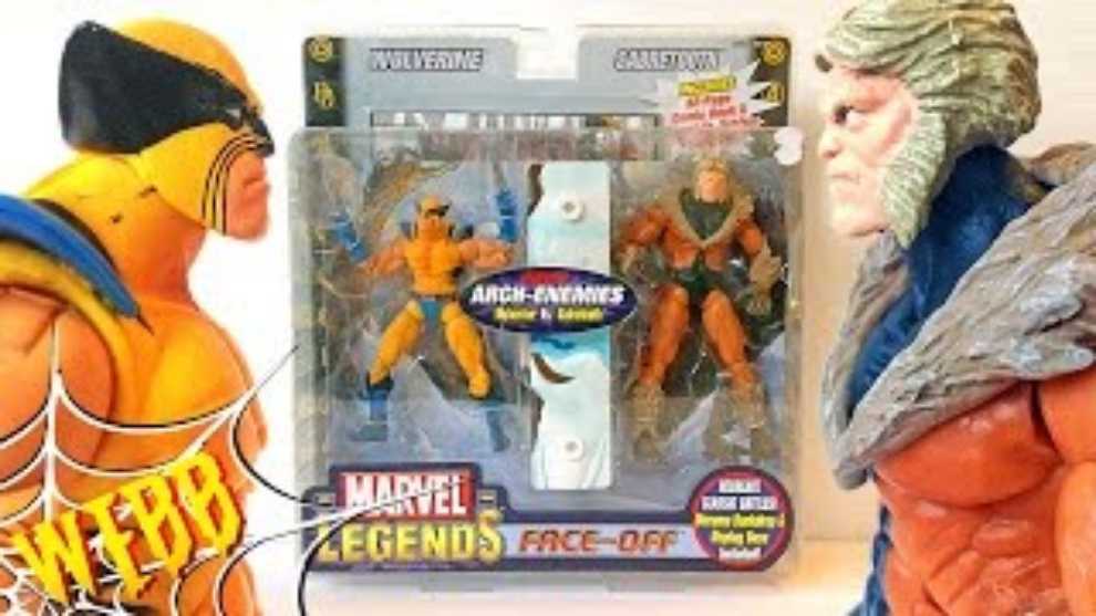 Sabretooth (Variant) - Toybiz (Marvel Legends) action figure collectible [Barcode 035112713494] - Main Image 3