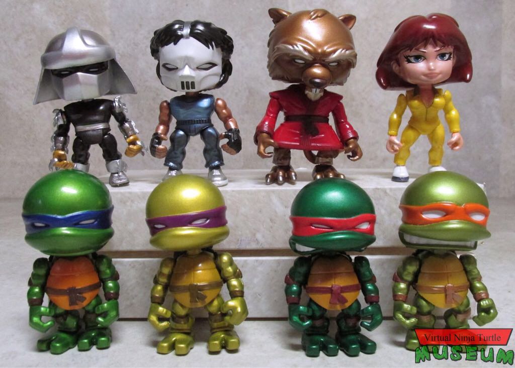 Nickelodeon: Teenage Mutant Ninja Turtles - Action Vinyls (Wave 1) - The Loyal Subjects: Los Angeles (Action Vinyls series) action figure collectible - Main Image 2