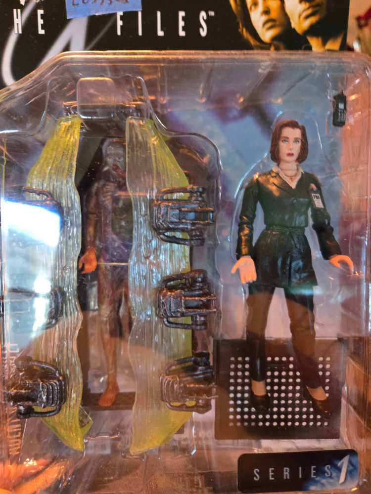 Agent Dana Scully - Threezero (1/6 Scale Collectible Figure) action figure collectible [Barcode 4897056201750] - Main Image 3