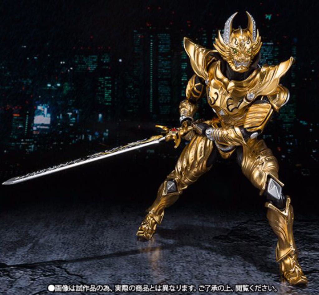 S.H.Figuarts: Makai Knight Garo - Garo Ryuga Konjiki Ver. - Bandai Tamashii (Simple Style & Heroic Action.) action figure collectible - Main Image 1