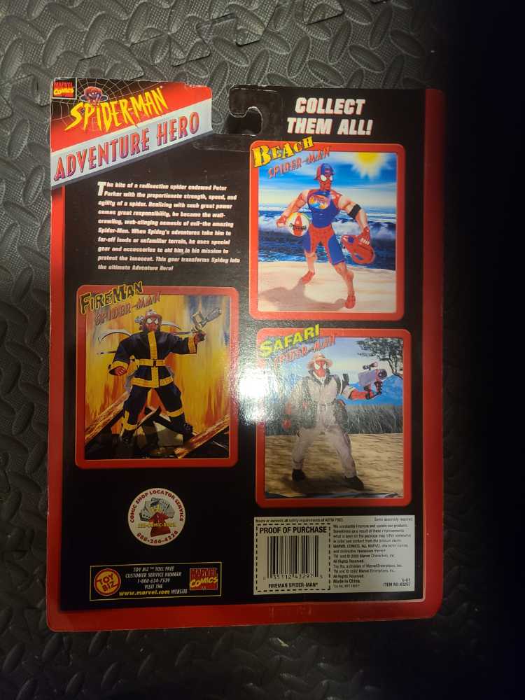 Toybiz Spider-man Adventure Hero Fireman Spider-man  - Toybiz action figure collectible [Barcode 035112432975] - Main Image 2