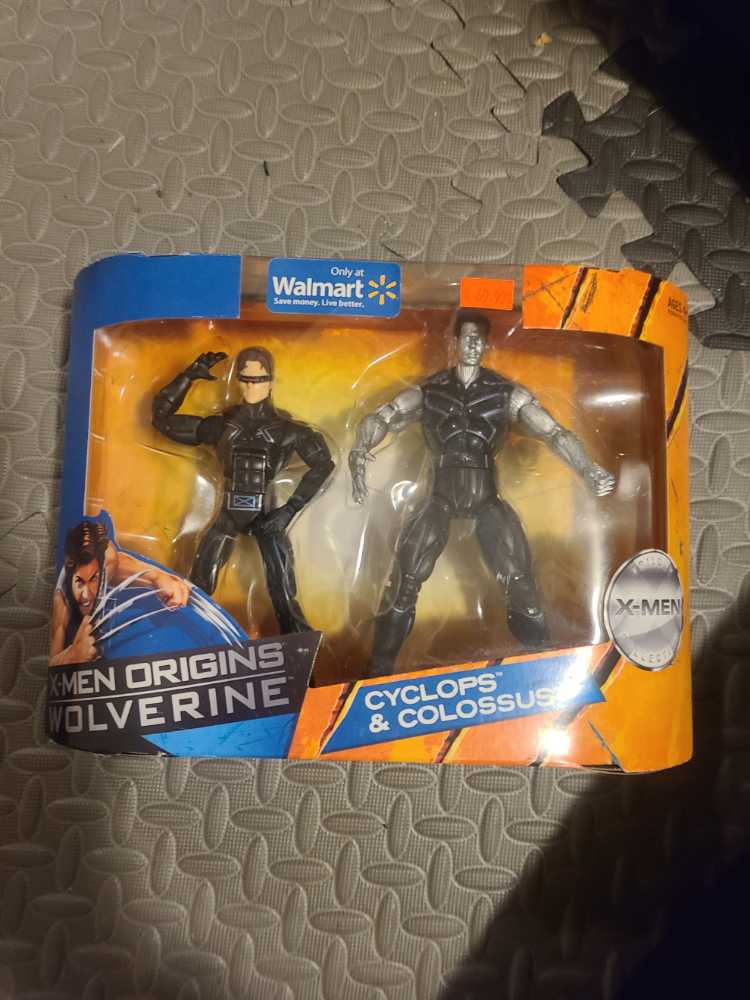 S.H.Figuarts: Ultraman R/B - Ultraman Rosso Ground (Exclusive)