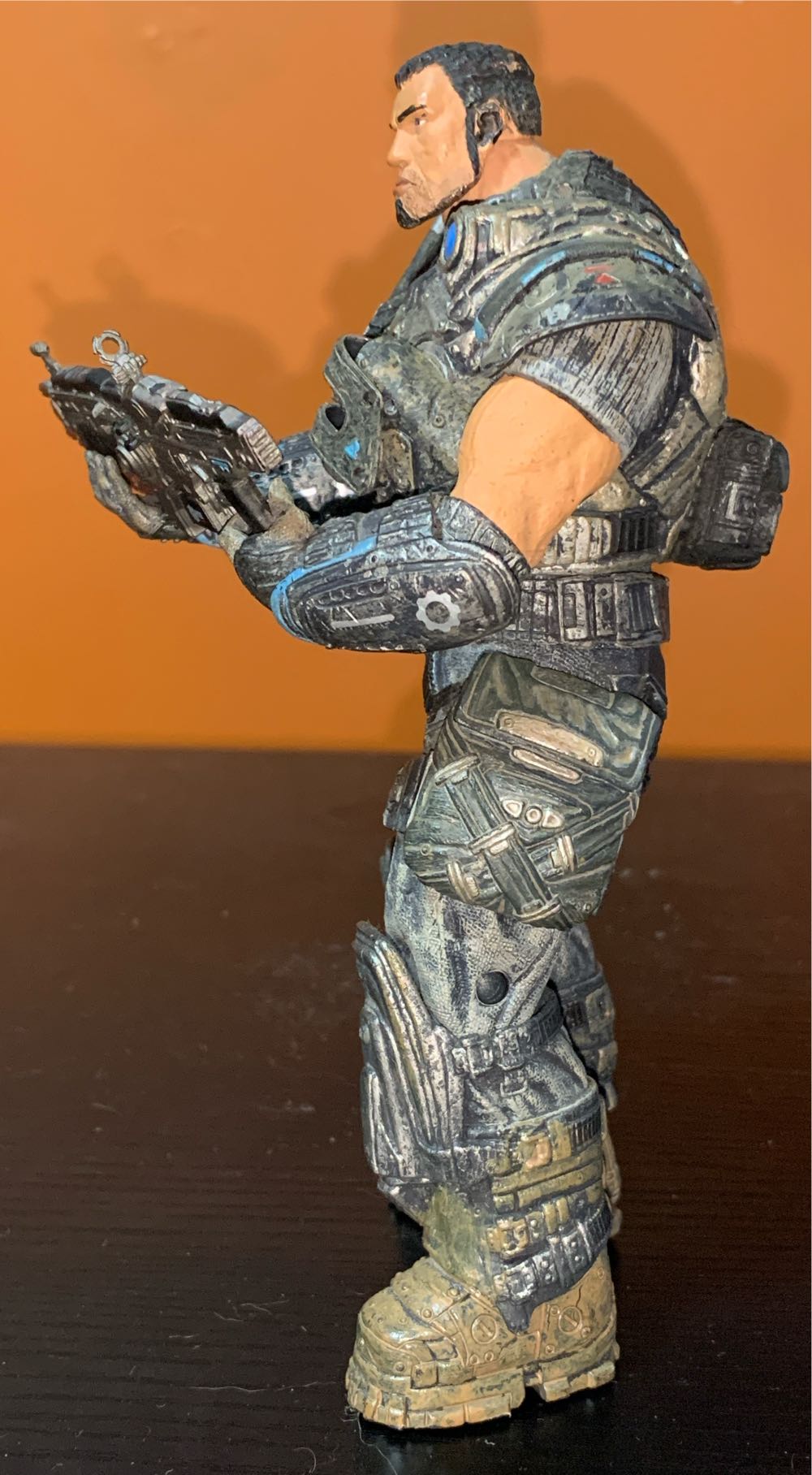 Neca Gears Of War Series 2 Dominic Santiago Action Figure - Neca (Gears Of War) action figure collectible [Barcode 634482520352] - Main Image 2