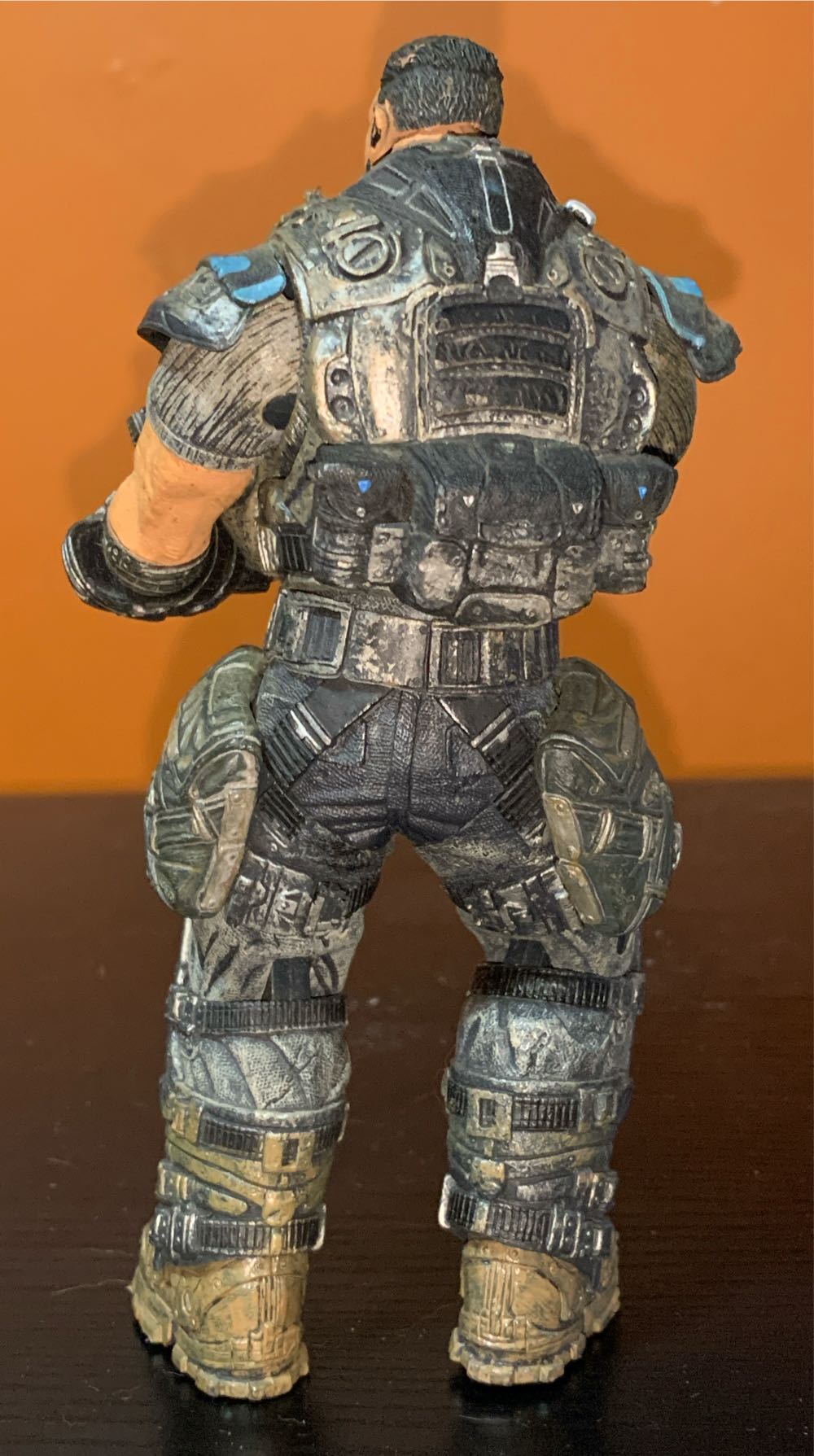 Neca Gears Of War Series 2 Dominic Santiago Action Figure - Neca (Gears Of War) action figure collectible [Barcode 634482520352] - Main Image 3