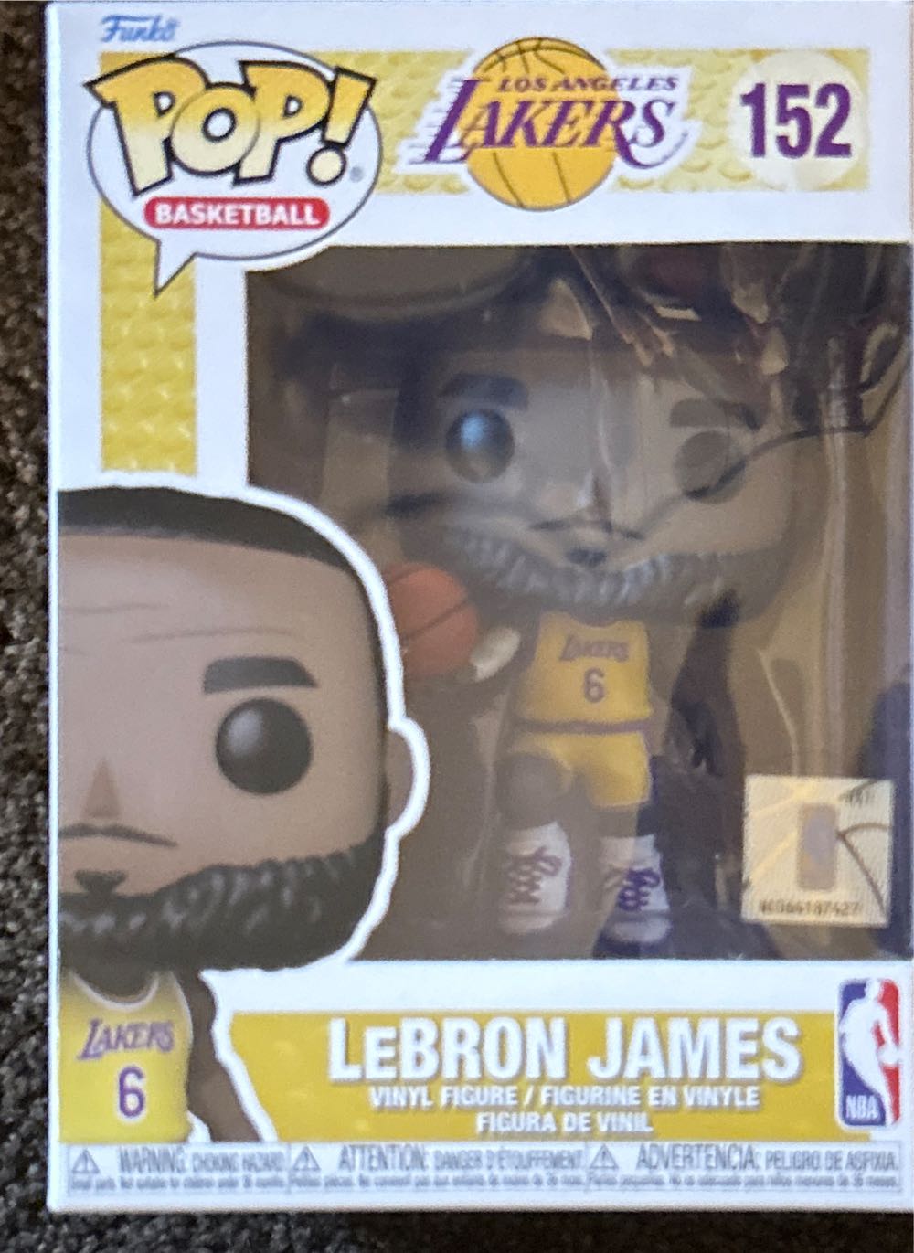 Funko Pop! NBA: Los Angeles Lakers Lebron James# 152  action figure collectible [Barcode 889698657921] - Main Image 2