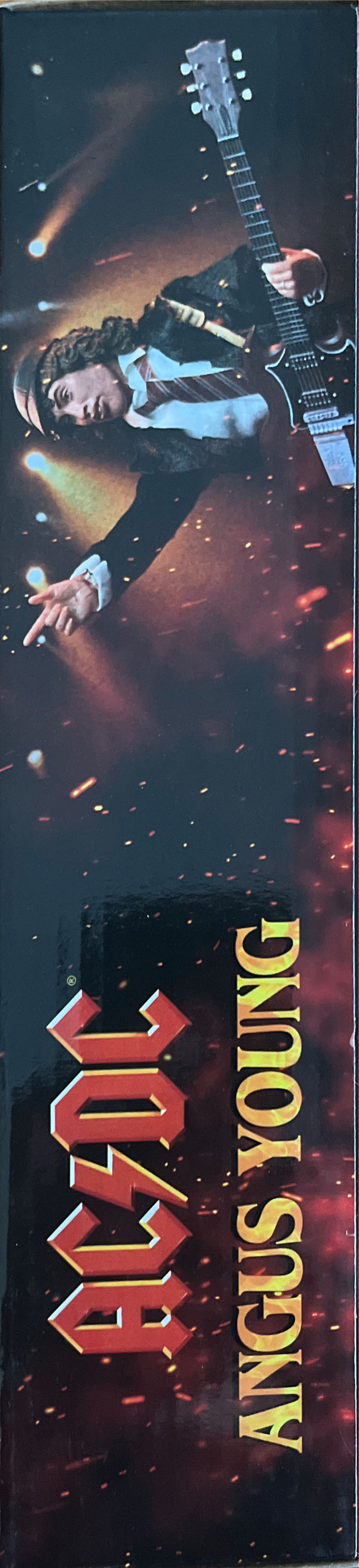 Angus Young - Neca (Rock Icons) action figure collectible [Barcode 634482432709] - Main Image 4