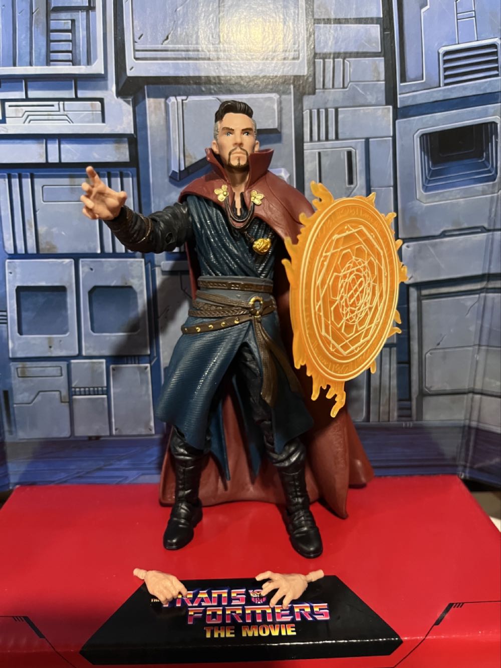 Doctor Strange - Hasbro (Marvel Legends) action figure collectible - Main Image 3
