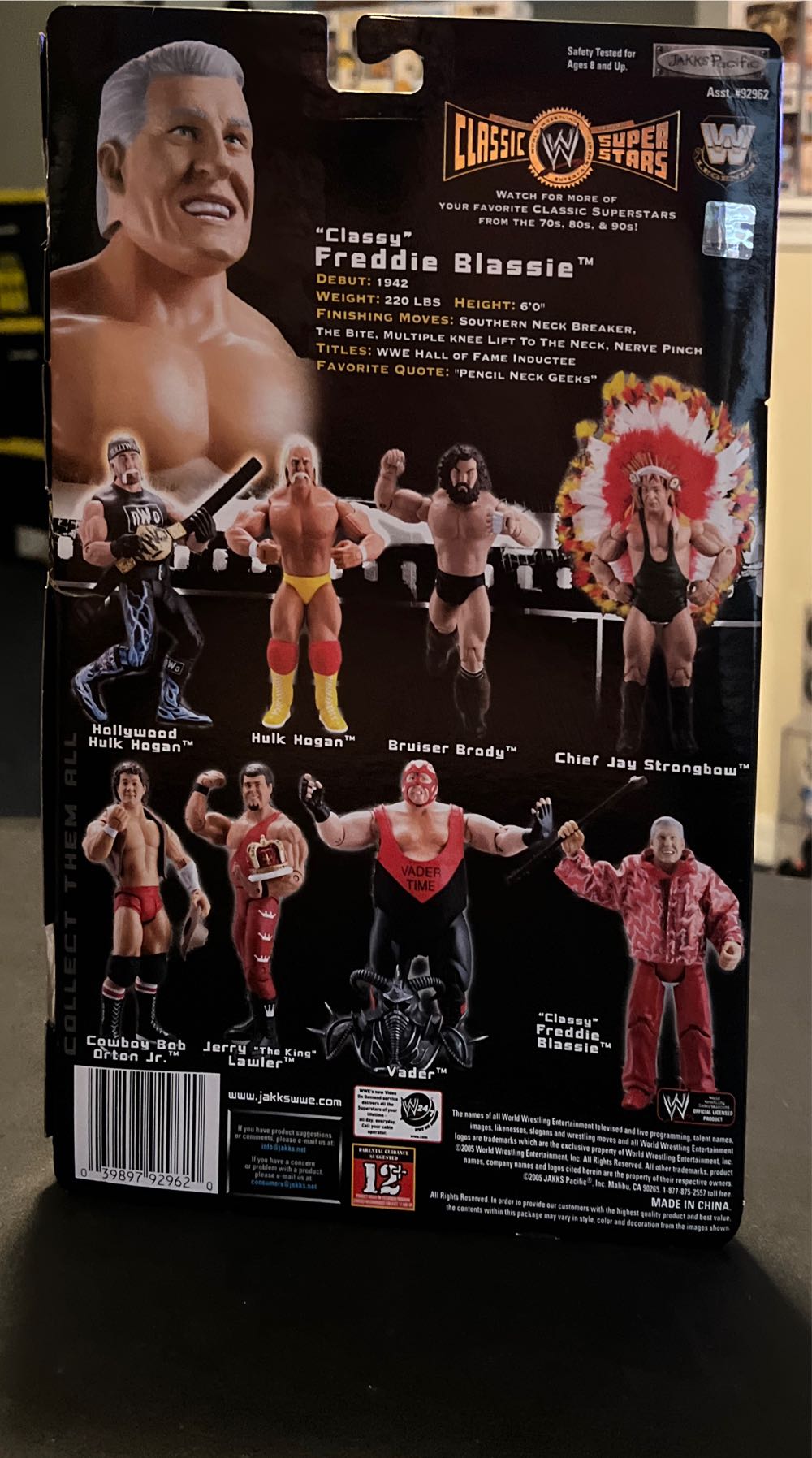 Freddie Blassie - Jacks Pacific (WWE) action figure collectible - Main Image 2