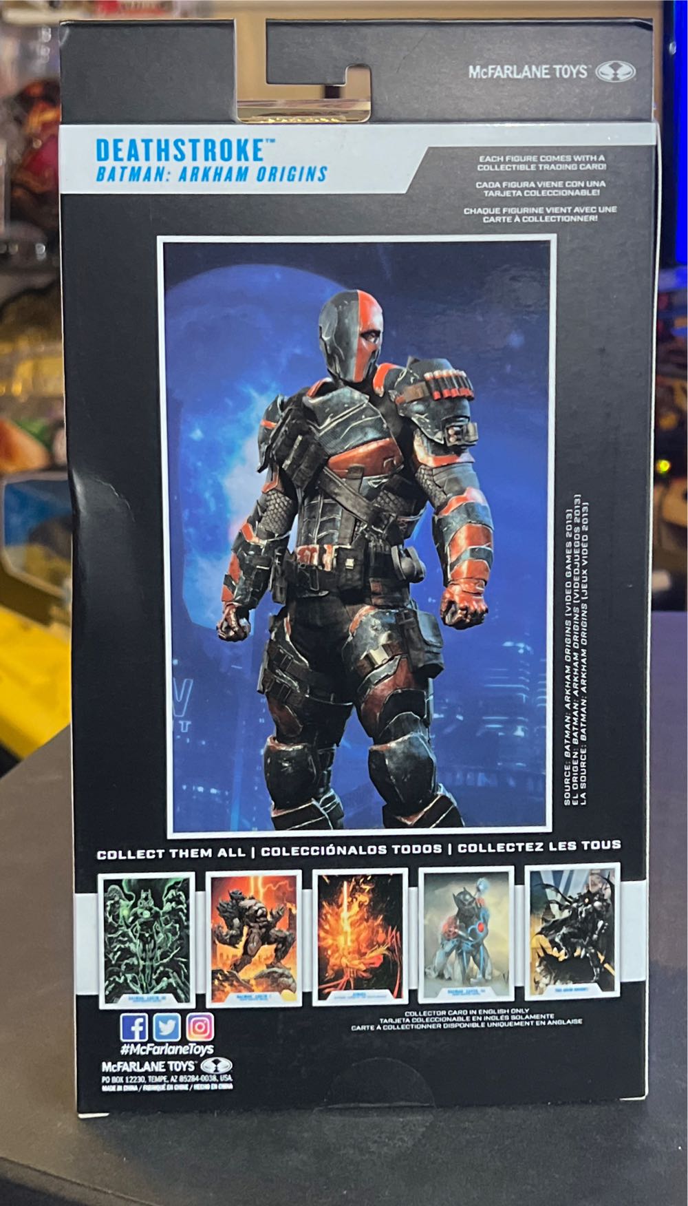 Deathstroke - McFarlane Toys / DC Multiverse (DC) action figure collectible - Main Image 2