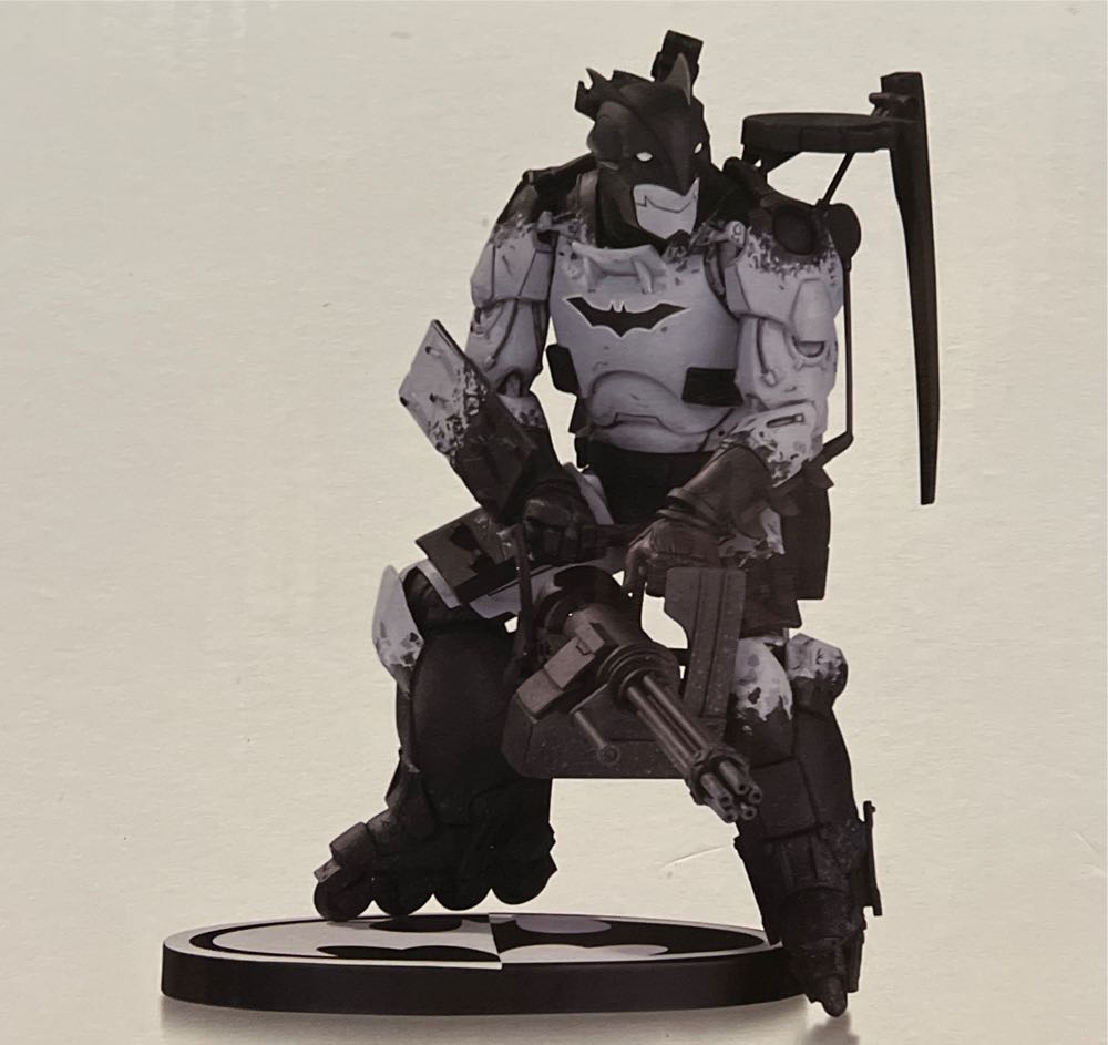 Batman Black & White: Batman by Kim Jung Gi - DC Collectibles action figure collectible [Barcode 761941345482] - Main Image 2