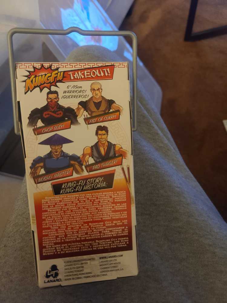 Lanard Toys Kung Fu Takeout Fist Of Curry  action figure collectible [Barcode 048242320227] - Main Image 2