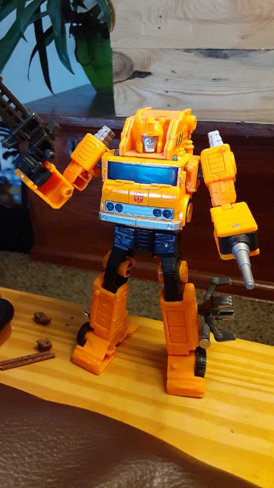 Earthrise Grapple  - Hasbro action figure collectible - Main Image 2