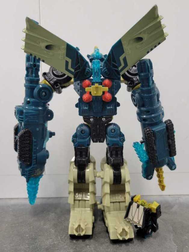 Menasor With Heavy Load - Hasbro (Cybertron) action figure collectible - Main Image 4