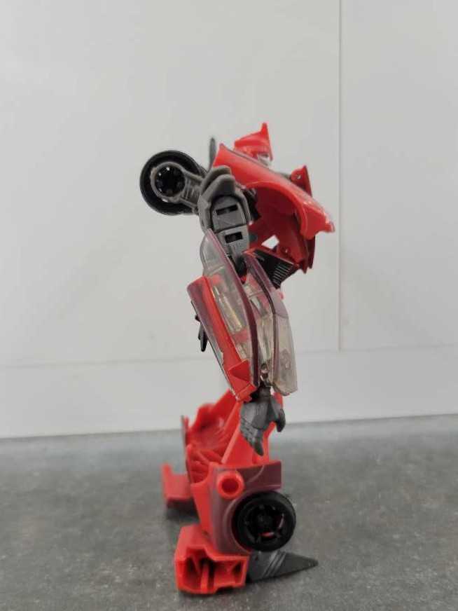 Knock Out Robot Mode - Hasbro (Prime) action figure collectible - Main Image 3