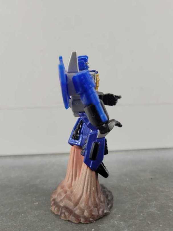 Thundercracker Robot Mode - Hasbro (Titanium 3”) action figure collectible - Main Image 2