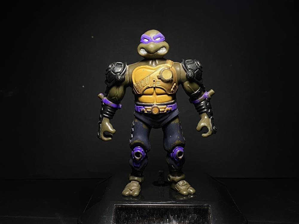 Metal Mutant Donatello With Lion Spirit Armor - Playmates Toys (Teenage Mutant Ninja Turtles) action figure collectible - Main Image 4