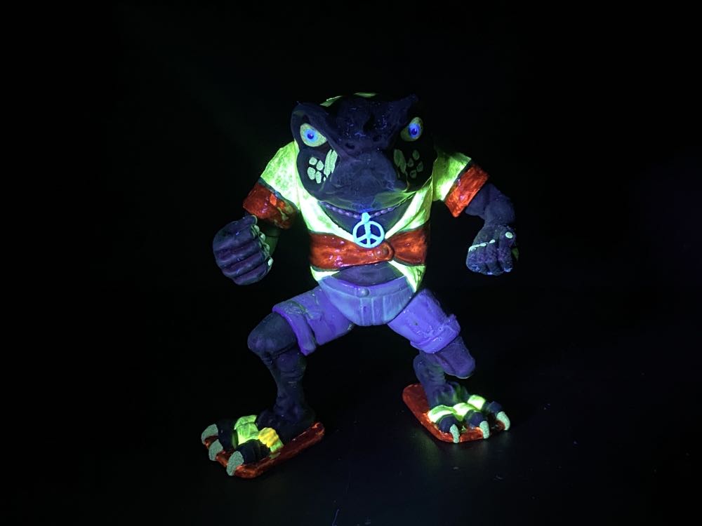 Toon Napoleon Bonafrog - Yuno Dyva (Teenage Mutant Ninja Turtles) action figure collectible - Main Image 3