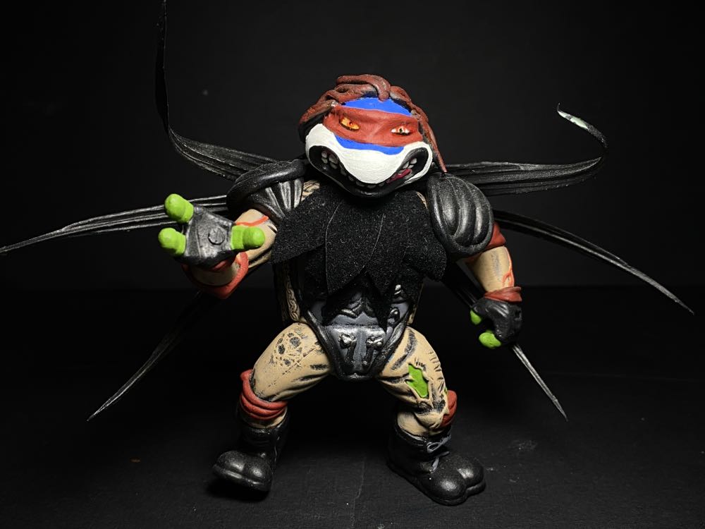Marilyn Ralphson (Marilyn Manson) - Yuno Dyva (Teenage Mutant Ninja Turtles) action figure collectible - Main Image 1