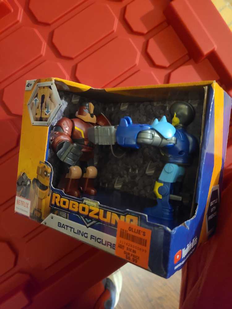 Robozuna Battling Netflix Mr Clout Global Ent 5 Inch - kidscave action figure collectible [Barcode 8622471159630] - Main Image 4