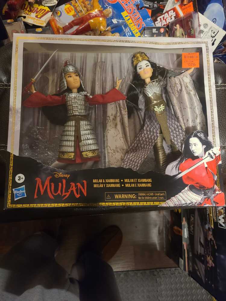 Disney Mulan And Xianniang Dolls With Helmet Armor And Sword Inspired By Disney’s Mulan Movie - Hasbro action figure collectible [Barcode 4934066366076] - Main Image 2