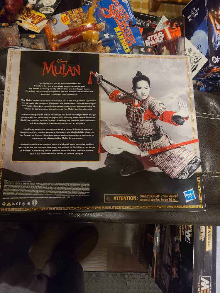 Disney Mulan And Xianniang Dolls With Helmet Armor And Sword Inspired By Disney’s Mulan Movie - Hasbro action figure collectible [Barcode 4934066366076] - Main Image 3