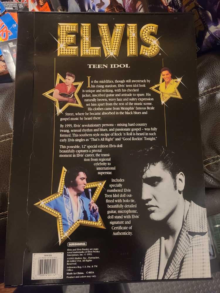 Teen Idol - Hasbro (Elvis) action figure collectible [Barcode 038976091128] - Main Image 2