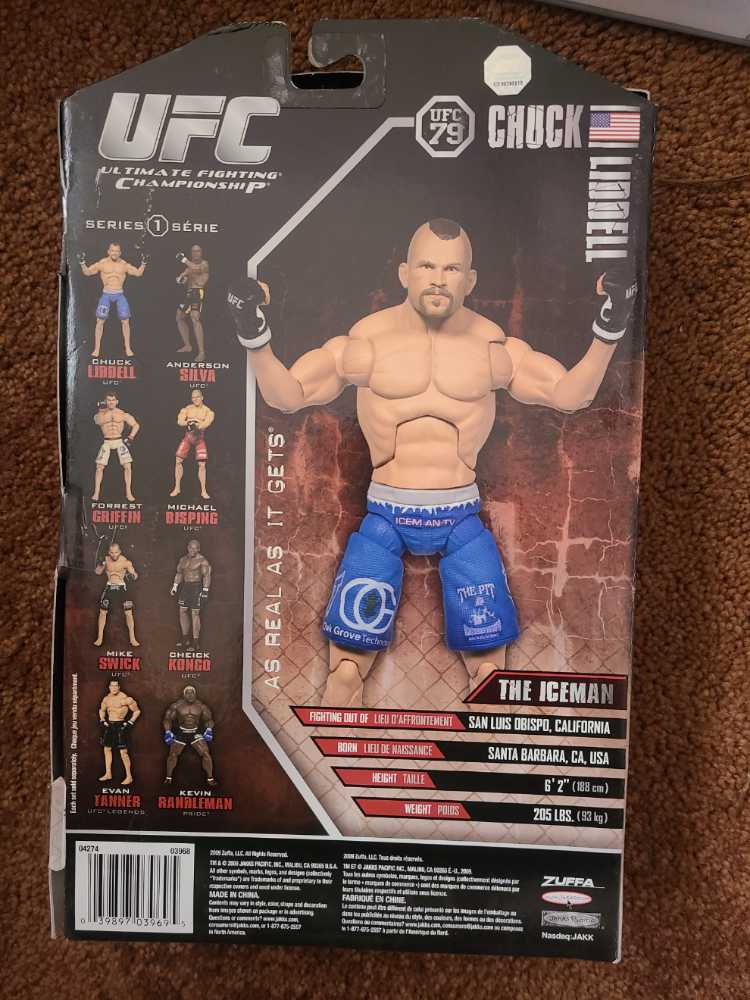Jakks Pacific UFC Collection Chuck Liddell Deluxe  action figure collectible [Barcode 039897039695] - Main Image 2