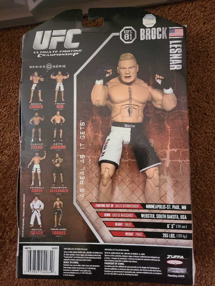 Jakks Pacific UFC Collection Brock Lesnar  action figure collectible [Barcode 3406244180848] - Main Image 3