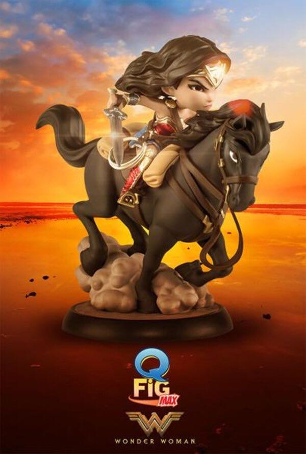 Wonder Woman [Q-fig: Max] - Quantum Mechanix, Inc. (Q-Fig) action figure collectible - Main Image 2