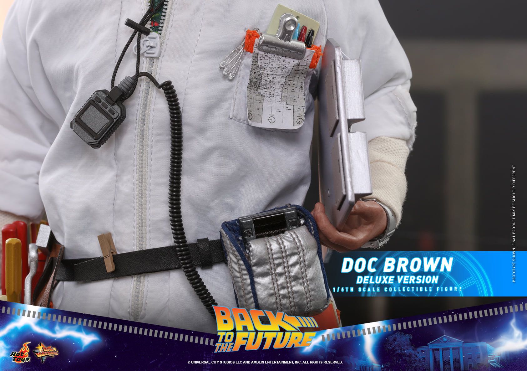 Doc Brown - Hot Toys (Back To The Future) action figure collectible [Barcode 4895228609182] - Main Image 5